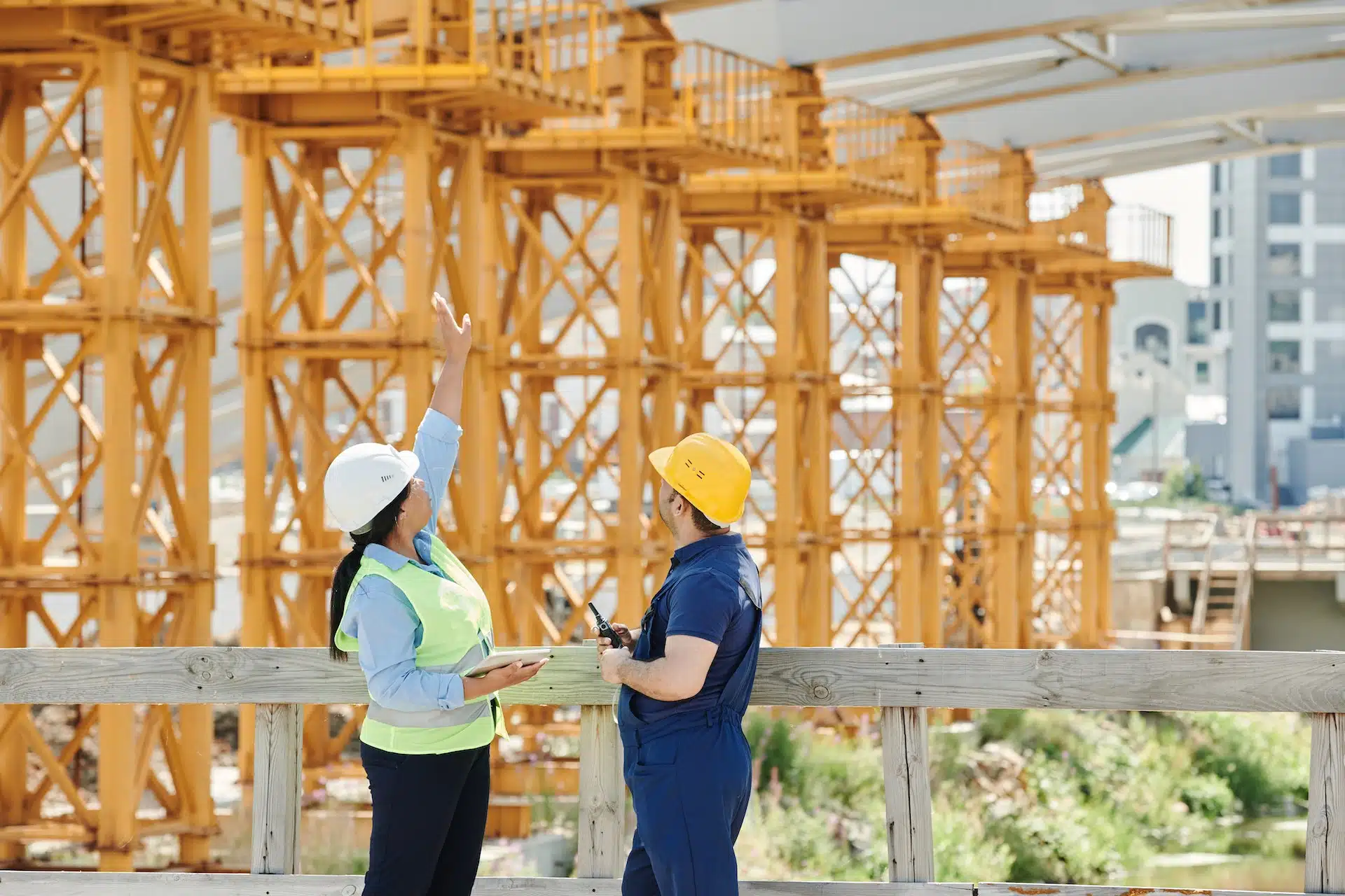 Procedure for Filling in Information on Tax Invoices Based on PER 24 of 2012 in Construction Service Businesses